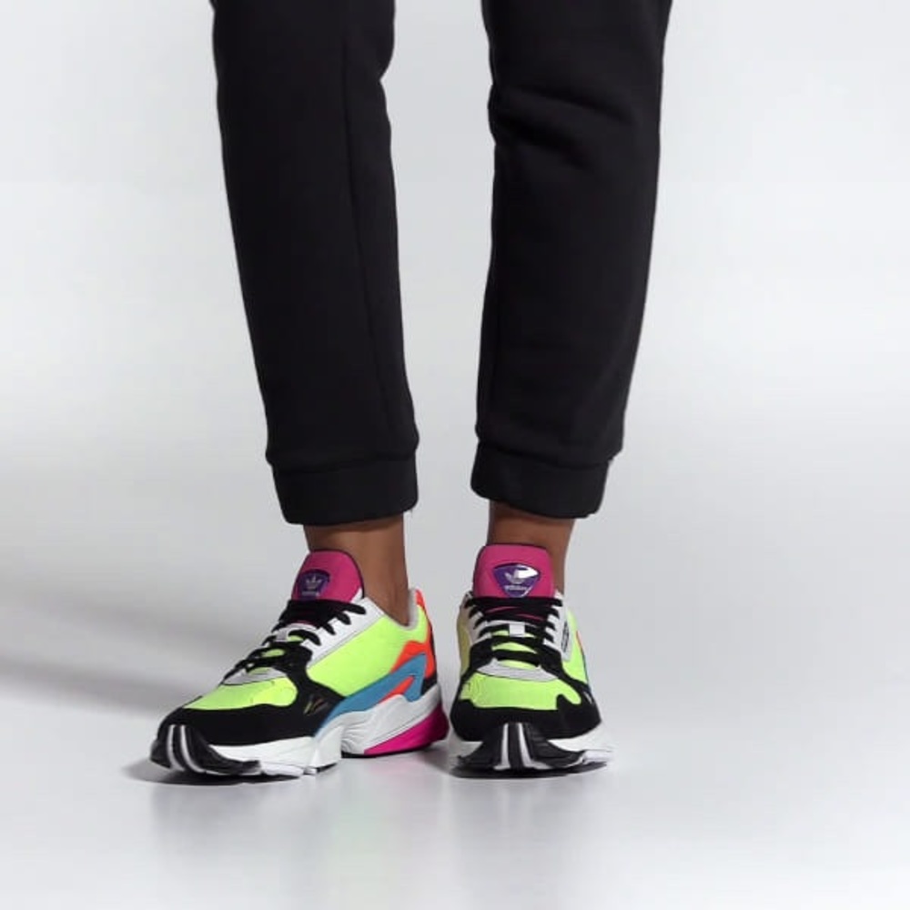 ADIDAS FALCON - New + Box